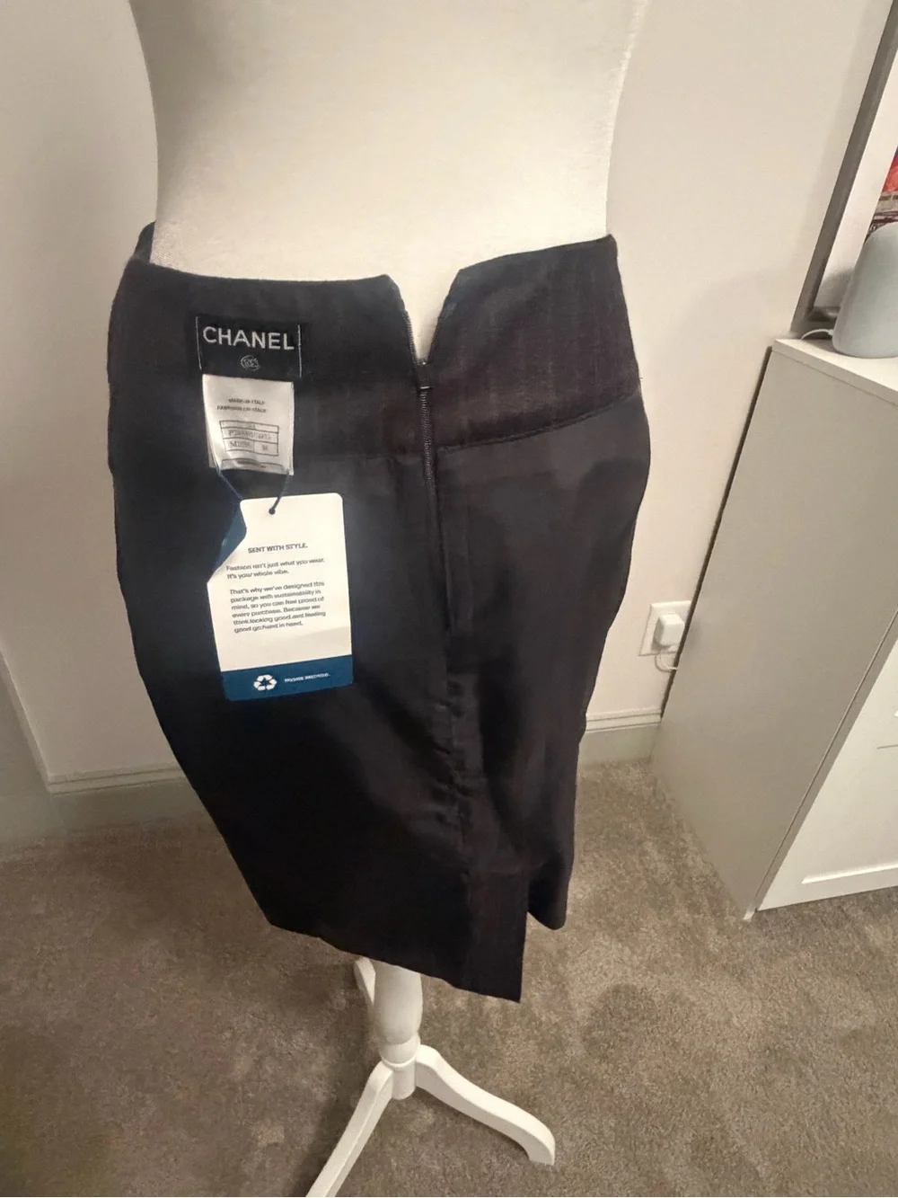 CHANEL Vintage 2004A Wool Cashmere Pinstripe Quilted Pencil Skirt Black 38 COA